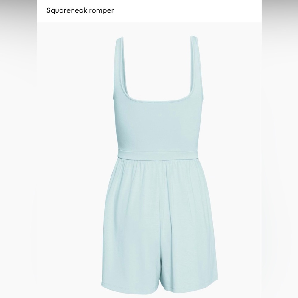 NWT Aritzia Wilfred Romper